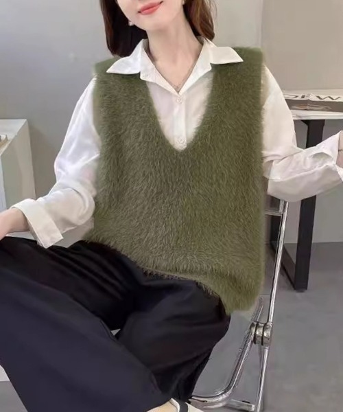 Miniministore(ミニミニストア)の「Vネック起毛フェザーニットベストふわふわ(ベスト・レディース・カーキ/ブラック/ダークグレー/ホワイト/カーキブラウン/ブラウン・FREE)」の18枚目の写真