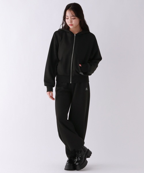 repipi armario（レピピ アルマリオ）の「ダンボールZIPフーディ－（パーカー・キッズ・アイボリー/ブラック/グレー・SMALL/MEDIUM/LARGE）」の17枚目の写真