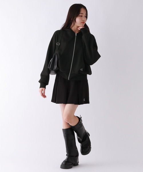 repipi armario（レピピ アルマリオ）の「ダンボールZIPフーディ－（パーカー・キッズ・アイボリー/ブラック/グレー・SMALL/MEDIUM/LARGE）」の19枚目の写真