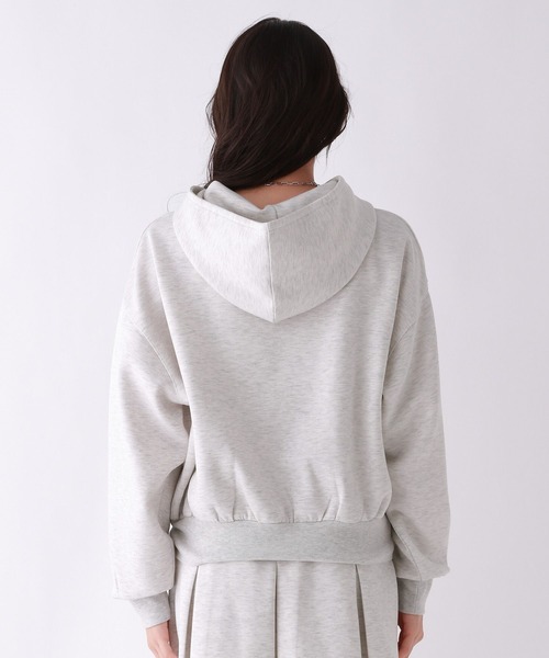 repipi armario（レピピ アルマリオ）の「ダンボールZIPフーディ－（パーカー・キッズ・アイボリー/ブラック/グレー・SMALL/MEDIUM/LARGE）」の5枚目の写真