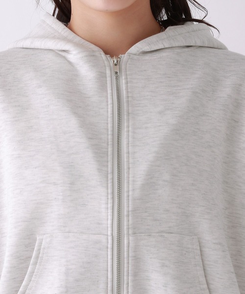 repipi armario（レピピ アルマリオ）の「ダンボールZIPフーディ－（パーカー・キッズ・アイボリー/ブラック/グレー・SMALL/MEDIUM/LARGE）」の6枚目の写真