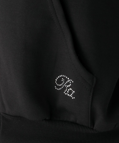 repipi armario（レピピ アルマリオ）の「ダンボールZIPフーディ－（パーカー・キッズ・アイボリー/ブラック/グレー・SMALL/MEDIUM/LARGE）」の12枚目の写真