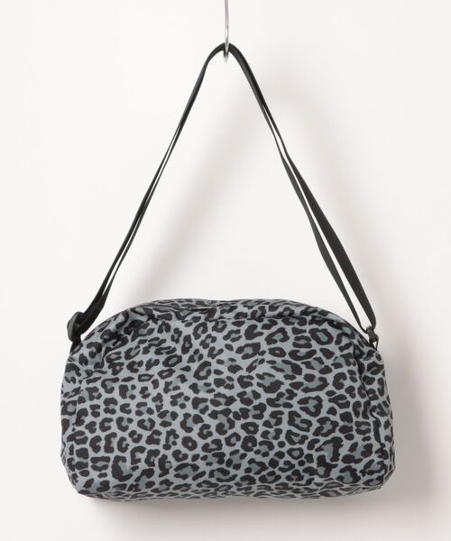 KELTY(ケルティ)の「GO OUT掲載モデル【KELTY】ES ROUND TOP BAG M ショルダーバック 軽量(ショルダーバッグ・レディース・ブラウン系/ブラック/ベージュ/ブラック系/マスタード/ネイビー/ホワイト系/セージグリーン/タン/スカイブルー/オリーブ/アニマル/レオパード・ONE SIZE)」の14枚目の写真
