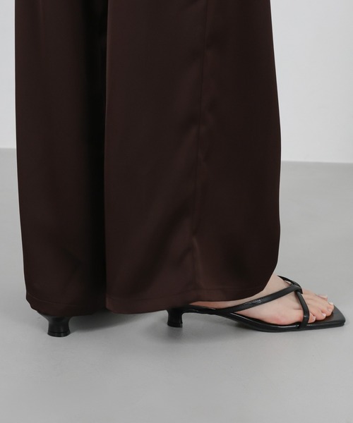 select MOCA（セレクトモカ）の「ワイドスクエアトングローヒールサンダル（サンダル・レディース・ブラック・SMALL/MEDIUM/LARGE）」の15枚目の写真