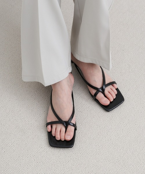 select MOCA（セレクトモカ）の「ワイドスクエアトングローヒールサンダル（サンダル・レディース・ブラック・SMALL/MEDIUM/LARGE）」の18枚目の写真