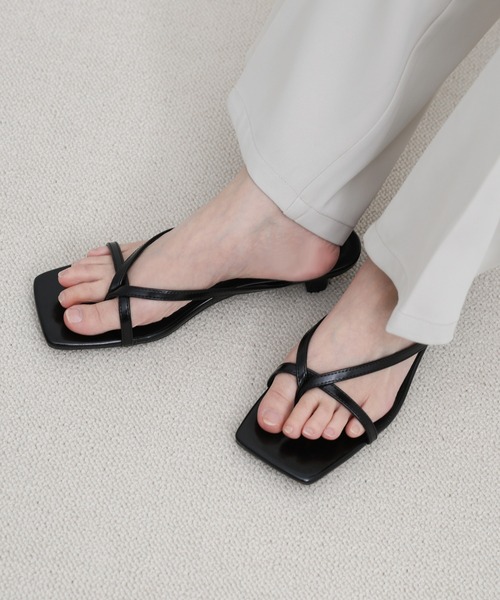 select MOCA（セレクトモカ）の「ワイドスクエアトングローヒールサンダル（サンダル・レディース・ブラック・SMALL/MEDIUM/LARGE）」の3枚目の写真