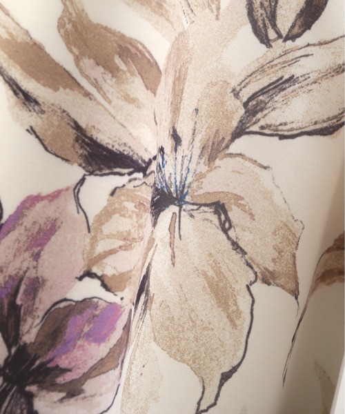 JILL by JILL STUART（ジルバイジルスチュアート）の「シアーアートフラワープリントスカート（スカート・レディース・ホワイト系その他/ブルー系その他/ピンク系その他・FREE）」の13枚目の写真