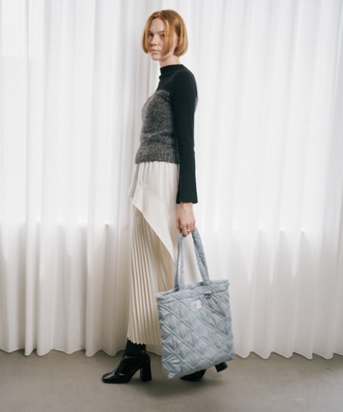 Muel Chic(ミュエルシック)の「Lome quilt bag ロメキルトバッグ(トートバッグ・レディース・ブラック/ベージュ/オフホワイト/ライトブルー・FREE)」の16枚目の写真