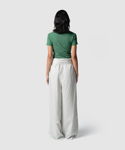 muller of yoshiokubo(ミュラーオブヨシオクボ)の「muller of yoshiokubo ミュラーオブヨシオクボ / REVERSIBLE TWIST TOP バイカラーリバーシブルツイストトップス / MLS26107(Tシャツ/カットソー・レディース・グリーン/ピンク/グレー/ホワイト・36/38)」の13枚目の写真
