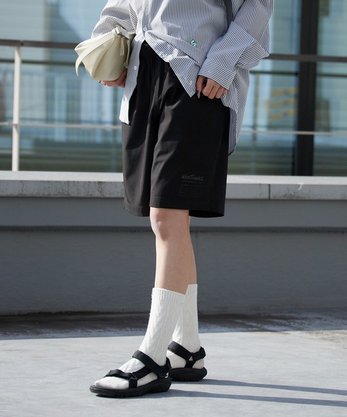 WILD THINGS(ワイルドシングス)の「WILD THINGS/ワイルドシングス BASE SHORTS ブランドロゴ イージーショーツ 2026年春夏(その他パンツ・メンズ・ブラック/グレー・M/L/XL)」の8枚目の写真