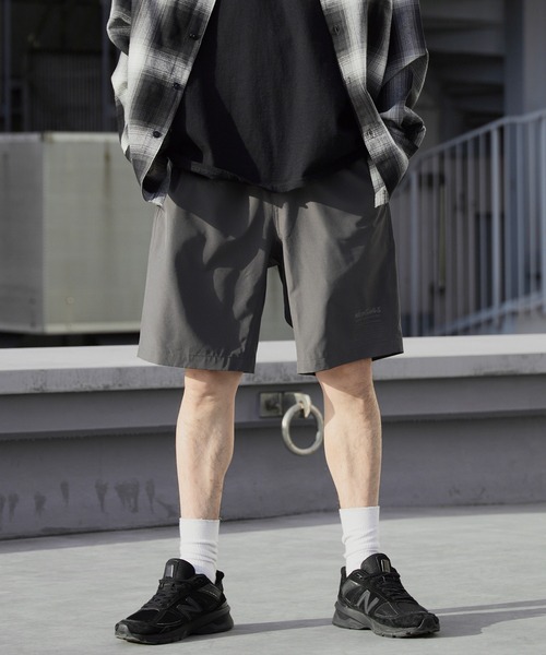 WILD THINGS(ワイルドシングス)の「WILD THINGS/ワイルドシングス BASE SHORTS ブランドロゴ イージーショーツ 2026年春夏(その他パンツ・メンズ・ブラック/グレー・M/L/XL)」の11枚目の写真