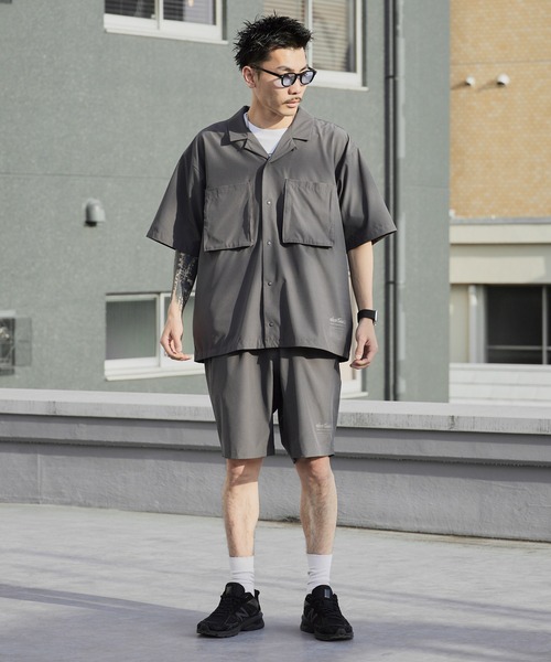 WILD THINGS(ワイルドシングス)の「WILD THINGS/ワイルドシングス BASE SHORTS ブランドロゴ イージーショーツ 2026年春夏(その他パンツ・メンズ・ブラック/グレー・M/L/XL)」の22枚目の写真