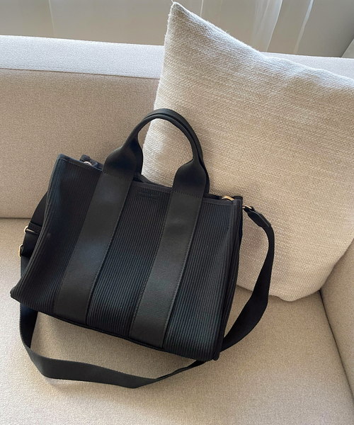 LE TALON（ルタロン）の「LETALON RIBRIB TOTE（トートバッグ・レディース・ブラック/アイボリー・FREE）」の2枚目の写真