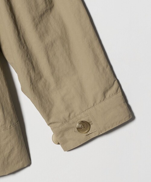 UNITED ARROWS(ユナイテッドアローズ)の「<VACHEMENT>ギャザー ブルゾン(ブルゾン・レディース・ベージュ/ダークグレー・FREE)」の5枚目の写真