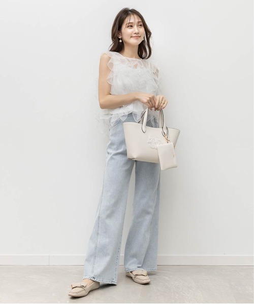 RANDA（ランダ）の「2WAY ポーチ付きモノグラムエンボストートバッグ（トートバッグ・レディース・ブラック/アイボリー/グレー・FREE）」の12枚目の写真