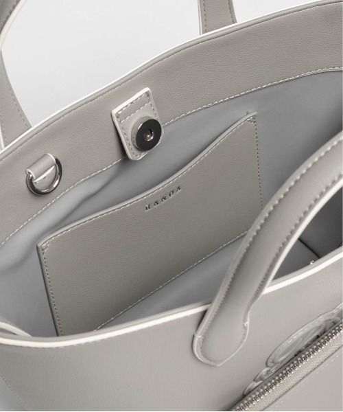 RANDA（ランダ）の「2WAY ポーチ付きモノグラムエンボストートバッグ（トートバッグ・レディース・ブラック/アイボリー/グレー・FREE）」の20枚目の写真