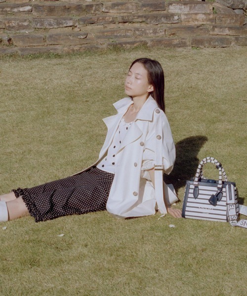 SNIDEL(スナイデル)の「フリルディテールミディスカート(スカート・レディース・ドット/ブラック・0/1)」の4枚目の写真