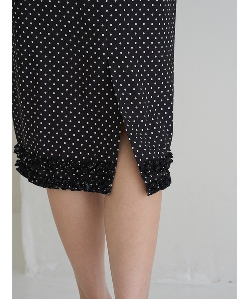 SNIDEL(スナイデル)の「フリルディテールミディスカート(スカート・レディース・ドット/ブラック・0/1)」の14枚目の写真