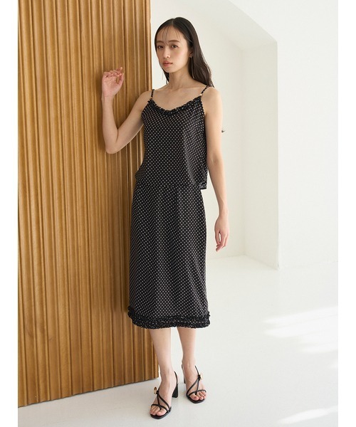 SNIDEL(スナイデル)の「フリルディテールミディスカート(スカート・レディース・ドット/ブラック・0/1)」の16枚目の写真