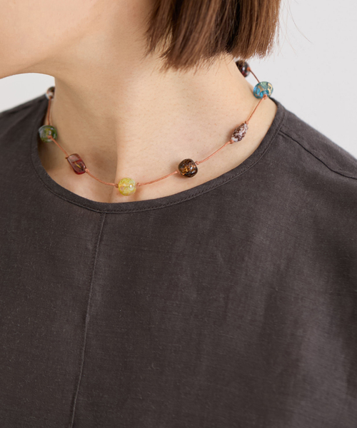 IENA（イエナ）の「Sisi Joia/シシジョイア 別注 EX ストーンネックレス（ネックレス・レディース・ブラウン/ライトグレー/ブラック/ベージュ・FREE）」の4枚目の写真