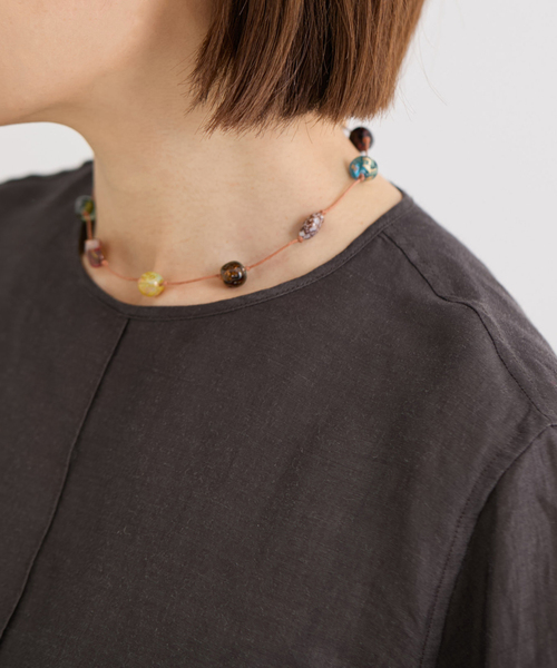 IENA（イエナ）の「Sisi Joia/シシジョイア 別注 EX ストーンネックレス（ネックレス・レディース・ブラウン/ライトグレー/ブラック/ベージュ・FREE）」の8枚目の写真