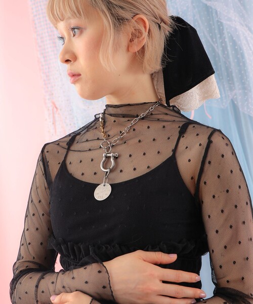 CAROLINA GLASER（カロリナ グレイサー）の「ベロア レース ヘアゴム（ネックレス・レディース・ブラック・ONE SIZE）」の4枚目の写真