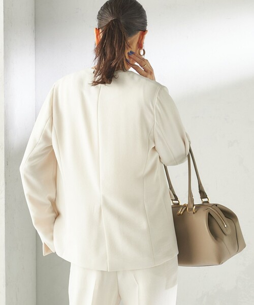 SHIPS（シップス）の「〈接触冷感 / UVカット〉Refinel カラーレス ジャケット（セレモニー対応可）（ノーカラージャケット・レディース・ベージュ系/アイボリー/ネイビー・40/38/36/34）」の10枚目の写真