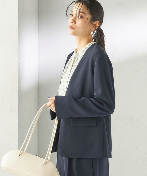 SHIPS(シップス)の「〈接触冷感 / UVカット〉Refinel カラーレス ジャケット(セレモニー対応可)(ノーカラージャケット・レディース・ベージュ系/アイボリー/ネイビー・40/38/36/34)」の15枚目の写真
