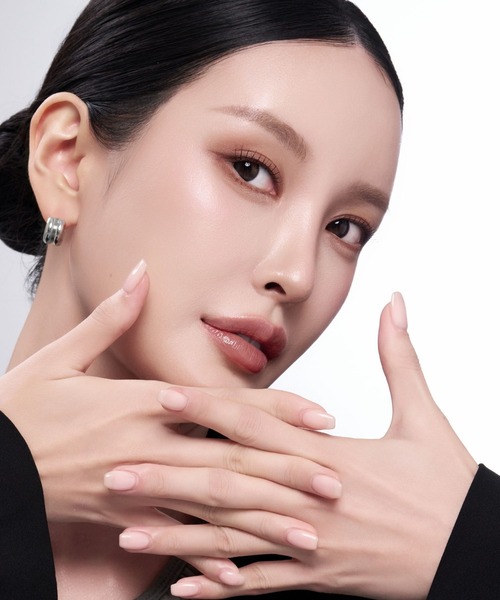 Lyvi(ライビィ)の「Dewy Bold Pierce / 金属アレルギー対応(ピアス(両耳用)・レディース・シルバー/ゴールド・FREE)」の6枚目の写真
