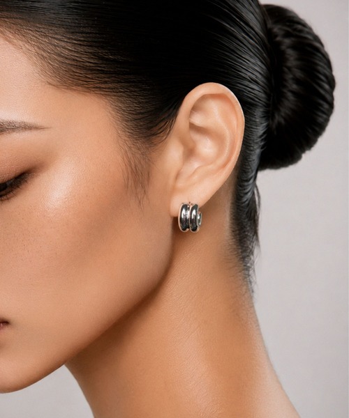 Lyvi(ライビィ)の「Dewy Bold Pierce / 金属アレルギー対応(ピアス(両耳用)・レディース・シルバー/ゴールド・FREE)」の11枚目の写真