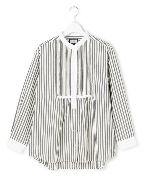 J.PRESS YORK STREET(ジェイプレスヨークストリート)の「【WOMEN】ピンタック バンドカラーストライプブラウス(シャツ/ブラウス・レディース・ベージュ系1/サックスブルー系1/ピンク系1/ブラック系1/ホワイト系・F)」の2枚目の写真