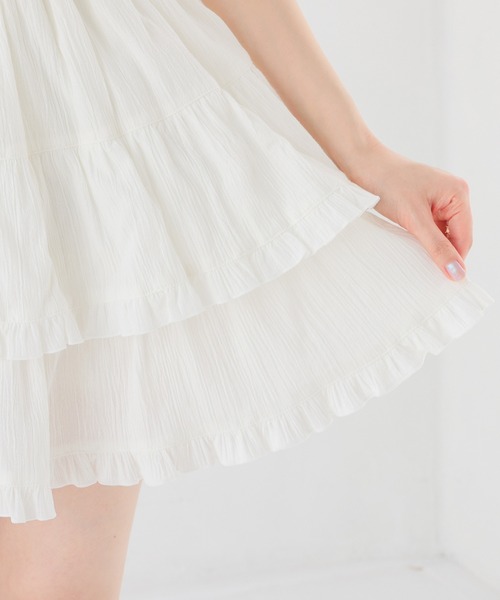 Honeys(ハニーズ)の「裏地パンツ付ティアードスカート(スカート・キッズ・ホワイト/アイボリー/ブラック・150cm/L/M/S)」の7枚目の写真