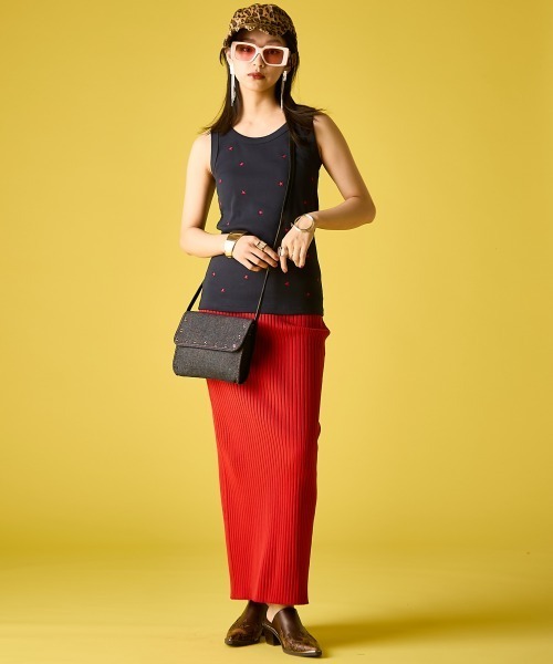 GEVS.（ジェイヴィス）の「星刺しゅうテレコタンクトップ＜大きいサイズ有＞GEVS.（キャミソール・レディース・オフホワイト/ブラック/ネイビー・M/L/LL/3L/4L/5L）」の10枚目の写真