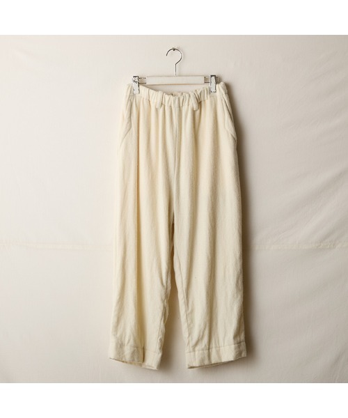 suzuki takayuki(スズキタカユキ)の「fulling wide-straight pants(スラックス・レディース・ブラウン/アイボリー/ブラック・02)」の2枚目の写真