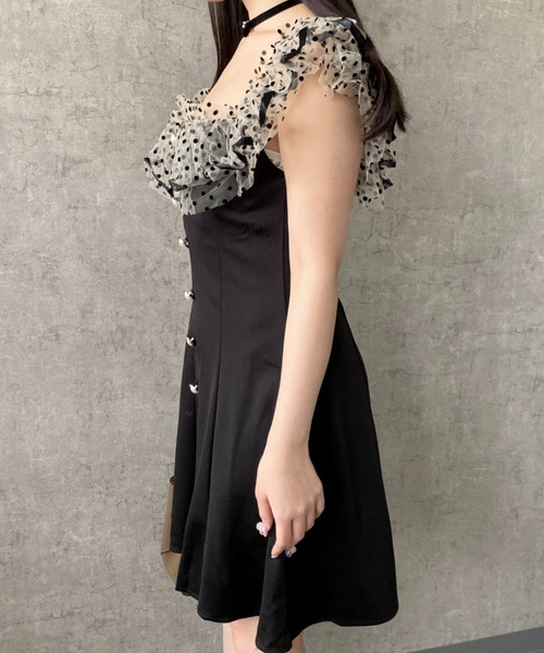 Mejoul(メジュール)の「【2026春夏新作】パールボタン付ドットチュールフリルミニワンピース(ワンピース・レディース・ブラック・F)」の12枚目の写真
