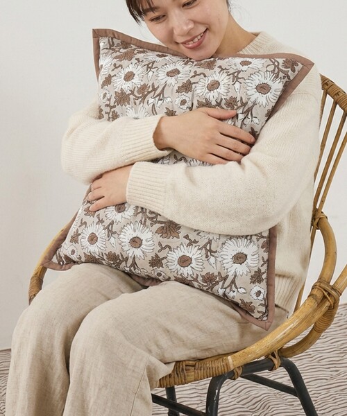 collex（コレックス）の「【26SS新色】ブロックプリント キルトクッションカバー 45×45（クッション/クッションカバー・レディース・イエロー/ブラウン・フリー）」の2枚目の写真