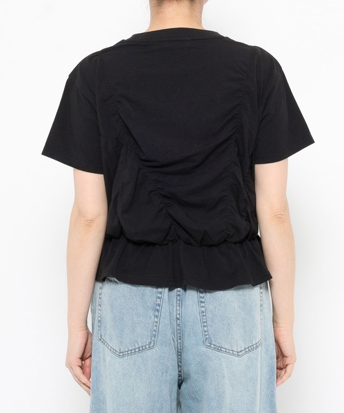 LOWRYS FARM(ローリーズファーム)の「シャーリングプリントTEE 668086(Tシャツ/カットソー・レディース・ホワイト/ブラウン/ブラック・FREE)」の6枚目の写真