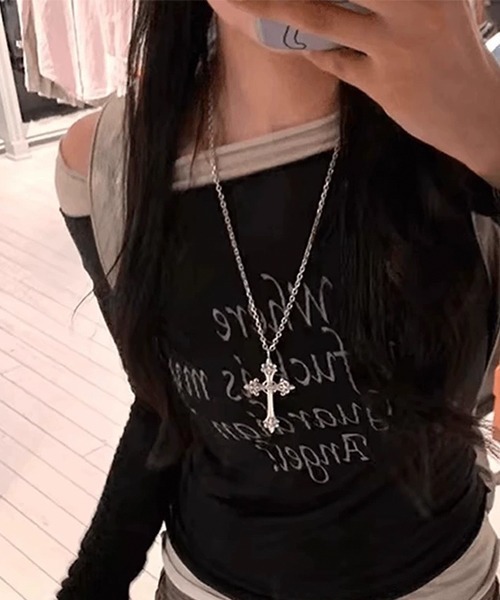 NO WAY（ノーウェイ）の「/Bz/クロスネックレス シルバーネックレス / ゴシッククロス Y2K 韓国 古着MIX ストリート アクセサリー ユニセックス(DAY)（ネックレス・レディース・シルバー・FREE）」の3枚目の写真