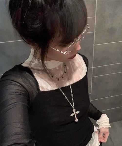 NO WAY（ノーウェイ）の「/Bz/クロスネックレス シルバーネックレス / ゴシッククロス Y2K 韓国 古着MIX ストリート アクセサリー ユニセックス(DAY)（ネックレス・レディース・シルバー・FREE）」の4枚目の写真