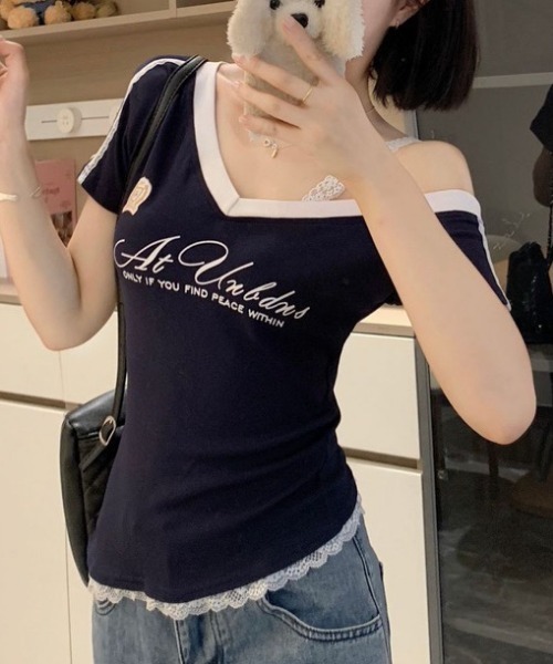 NANEA(ナネア)の「レース切替 Vネック カレッジロゴTシャツ(Tシャツ/カットソー・レディース・ライトグレー/ネイビー・MEDIUM)」の21枚目の写真
