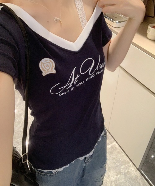 NANEA(ナネア)の「レース切替 Vネック カレッジロゴTシャツ(Tシャツ/カットソー・レディース・ライトグレー/ネイビー・MEDIUM)」の20枚目の写真