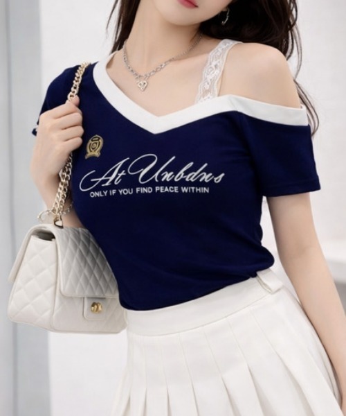 NANEA(ナネア)の「レース切替 Vネック カレッジロゴTシャツ(Tシャツ/カットソー・レディース・ライトグレー/ネイビー・MEDIUM)」の17枚目の写真