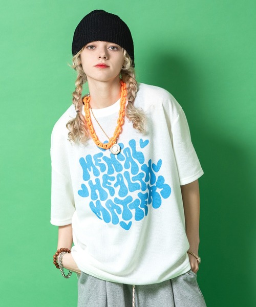 a.p.o.v.（エーピーオービー）の「a.p.o.v. ポップアートロゴメッセージサマーニットオーバーサイズTシャツ（Tシャツ/カットソー・メンズ・ネイビー/ホワイト/ブラック・ONESIZE）」の2枚目の写真