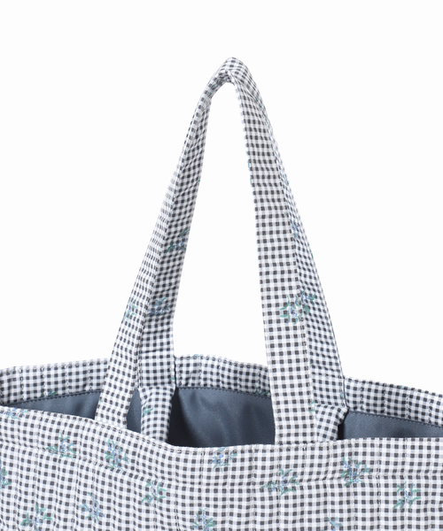 SLOBE IENA(スローブイエナ)の「《WEB限定/追加》Margaux Dereume × SLOBE キルティングトートバッグ(トートバッグ・レディース・ブラック/スカイブルー・FREE)」の20枚目の写真