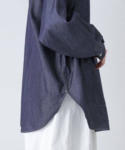 かぐれ(カグレ)の「デニムプルオーバーシャツ(シャツ/ブラウス・レディース・インディゴブルー・FREE)」の13枚目の写真