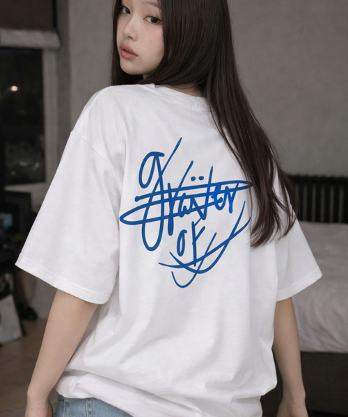 GRAVER（グレーバー）の「[ユニセックス]サインブルーレタリングバックロゴ半袖Tシャツ_2カラー（Tシャツ/カットソー・レディース・ネイビー/ホワイト・SMALL/MEDIUM/LARGE）」の11枚目の写真