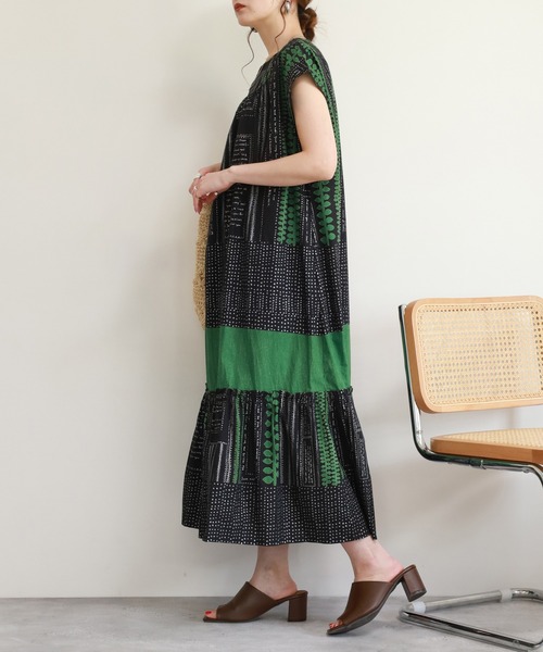 KILKI(キルキー)の「kilki 総柄ノースリーブワンピース(ワンピース・レディース・ホワイト×グリーン/ブラック×グリーン・FREE)」の7枚目の写真