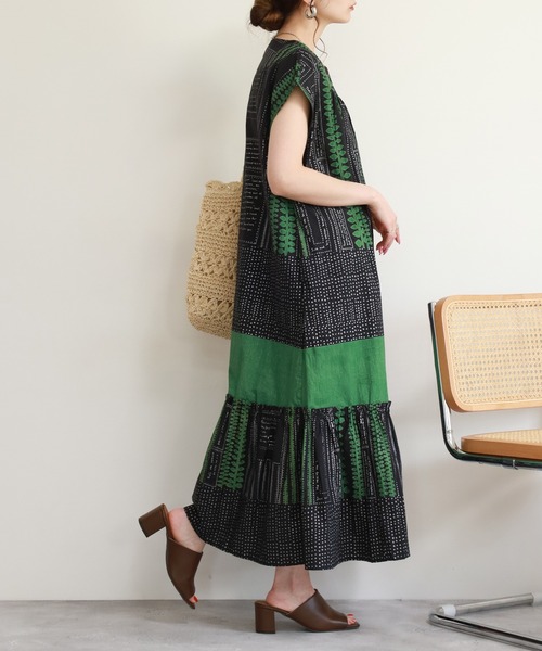 KILKI(キルキー)の「kilki 総柄ノースリーブワンピース(ワンピース・レディース・ホワイト×グリーン/ブラック×グリーン・FREE)」の8枚目の写真