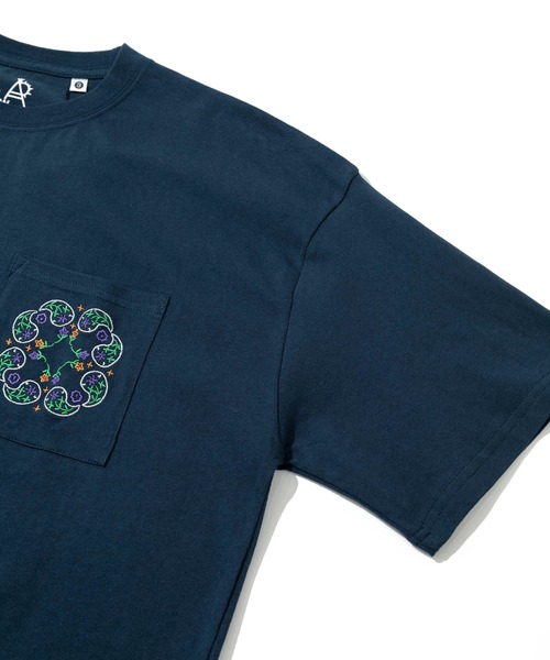 go slow caravan(ゴースローキャラバン)の「USA/C ペイズリー ゆったり TEE(Tシャツ/カットソー・メンズ・ネイビー/ホワイト・MEDIUM/SMALL/X-LARGE/LARGE)」の5枚目の写真