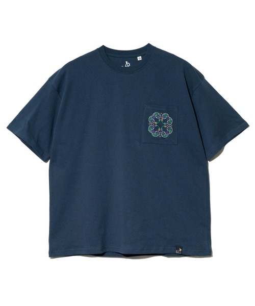 go slow caravan(ゴースローキャラバン)の「USA/C ペイズリー ゆったり TEE(Tシャツ/カットソー・メンズ・ネイビー/ホワイト・MEDIUM/SMALL/X-LARGE/LARGE)」の8枚目の写真